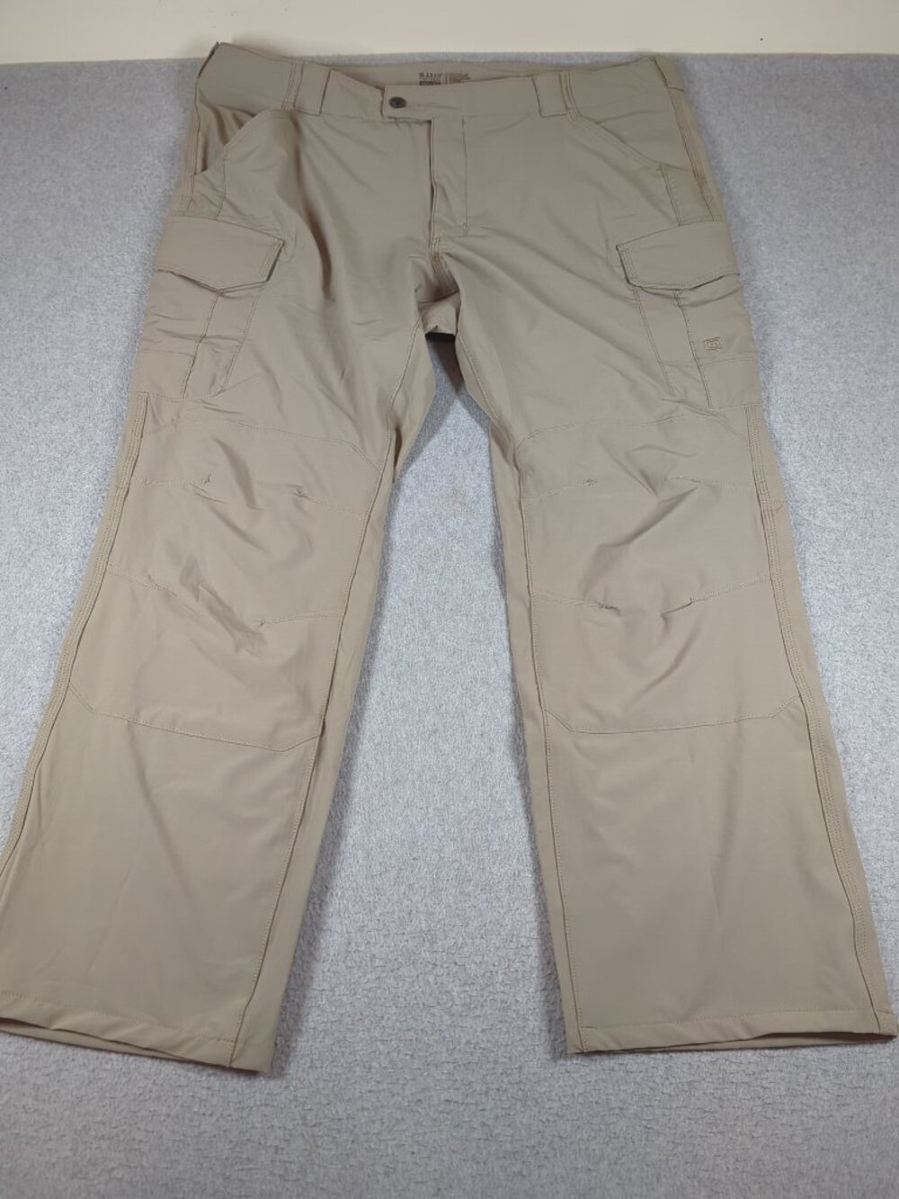 5.11 Tactical Cargo Pants Men's 42x32 (Fit 42x31) Tan Outdoor Utility Gorpcore